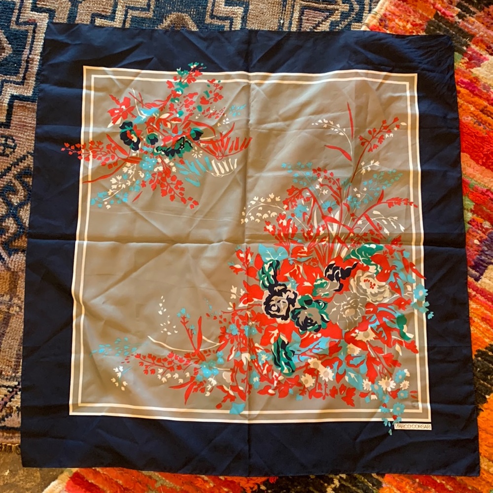 Micheal Corsari Vintage scarf